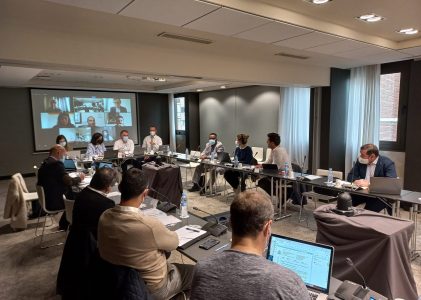 Reuniões de Grupos de Trabalho em Madrid